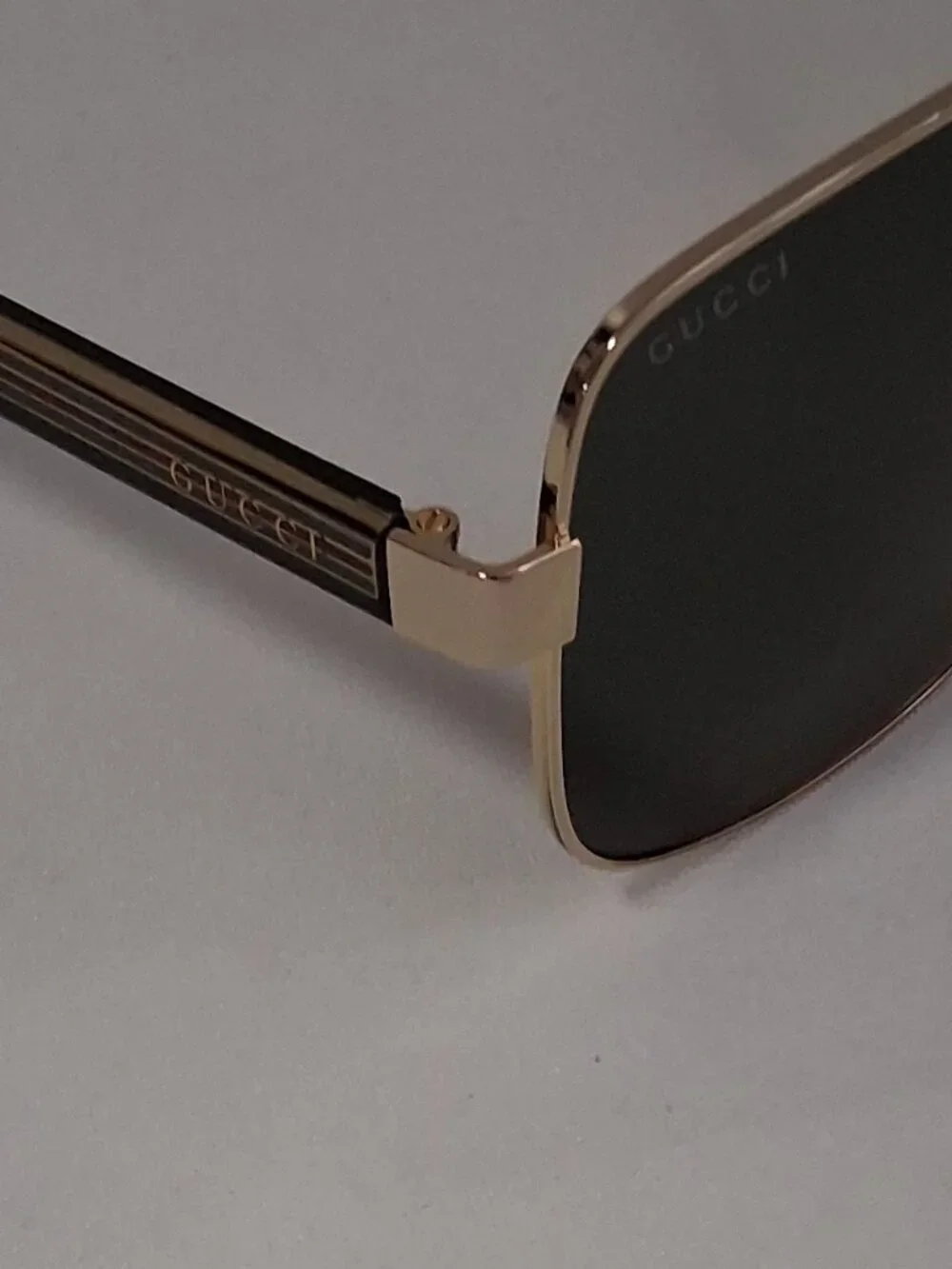 Gucci GG0529S 001 Sunglasses – Size 60-17-145